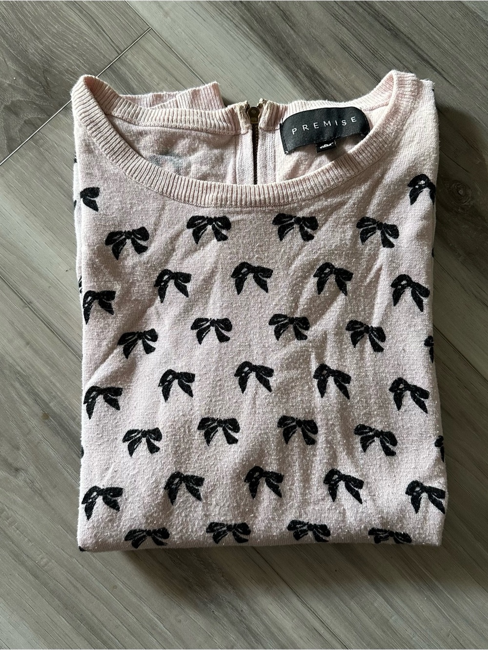 PREMISE Light Pink Bow Print Short Sleeve Knit Top - Size S